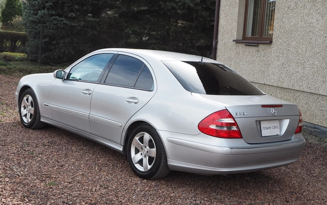 Mercedes-Benz Klasa E cena 41900 przebieg: 118886, rok produkcji 2002 z Mirsk małe 781